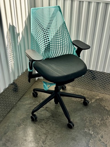 Herman miller sayl gaming - miller,