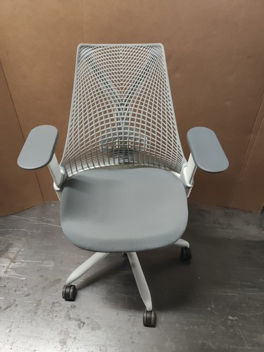 White sayl office desk - white,