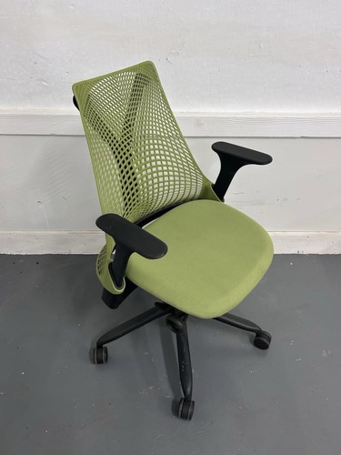 Herman miller sayl green mesh - sayl,
